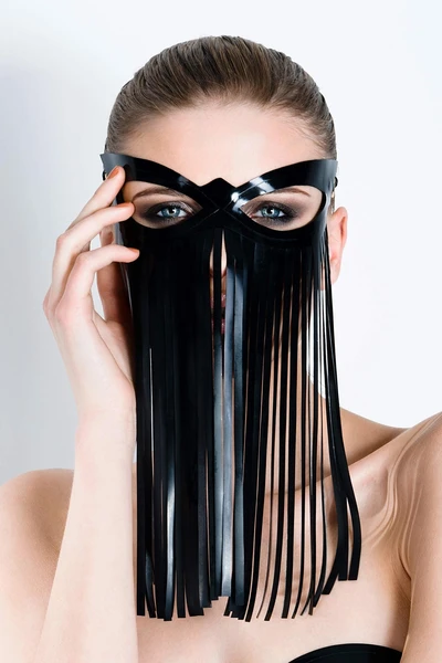 BDSM Maske - Gizemli, Püsküllü