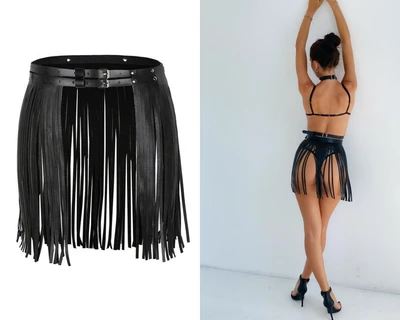 Bdsm Püsküllü Deri Kemer